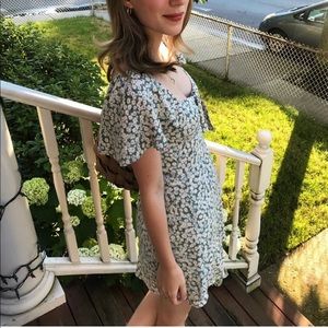 Super cute princess Polly green floral mini dress